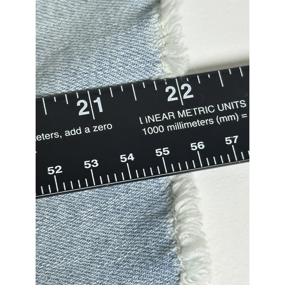 Torrid Denim Jacket Womens 4 Light Wash Frayed Hem Stretch Button Front Plus - Picture 6 of 16